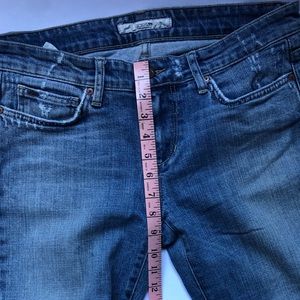 Joe’s light Blue Jeans size 28w
